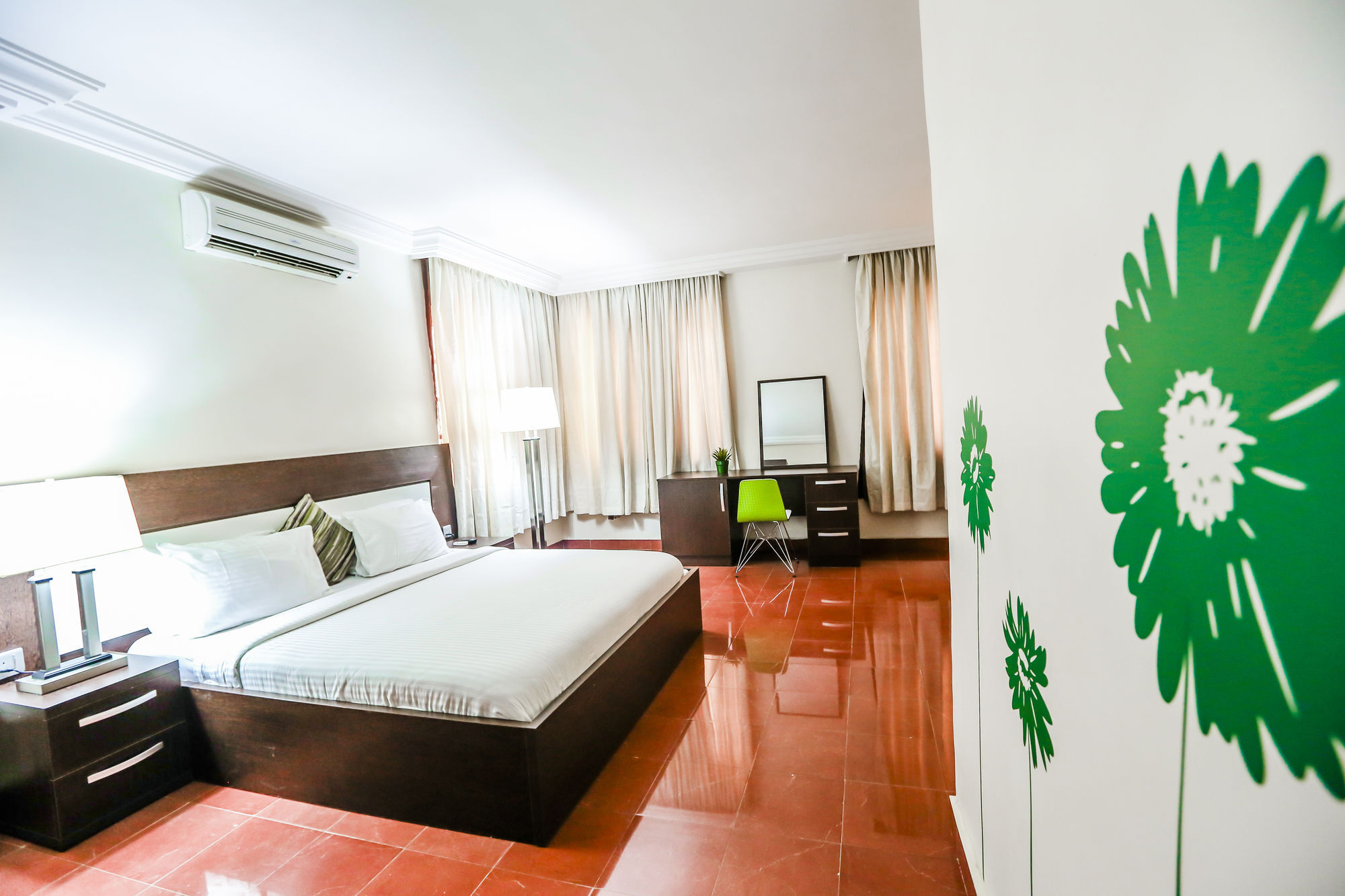 Tranquil Mews Hotel Jabi Ngoại thất bức ảnh